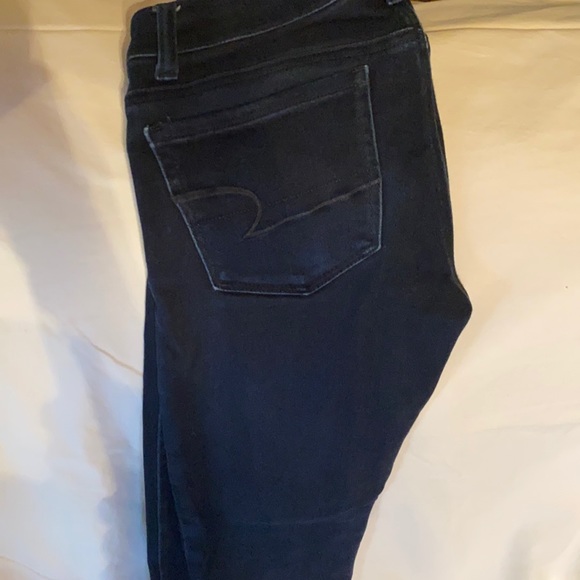 American Eagle Skinny Jeans - Picture 2 of 6